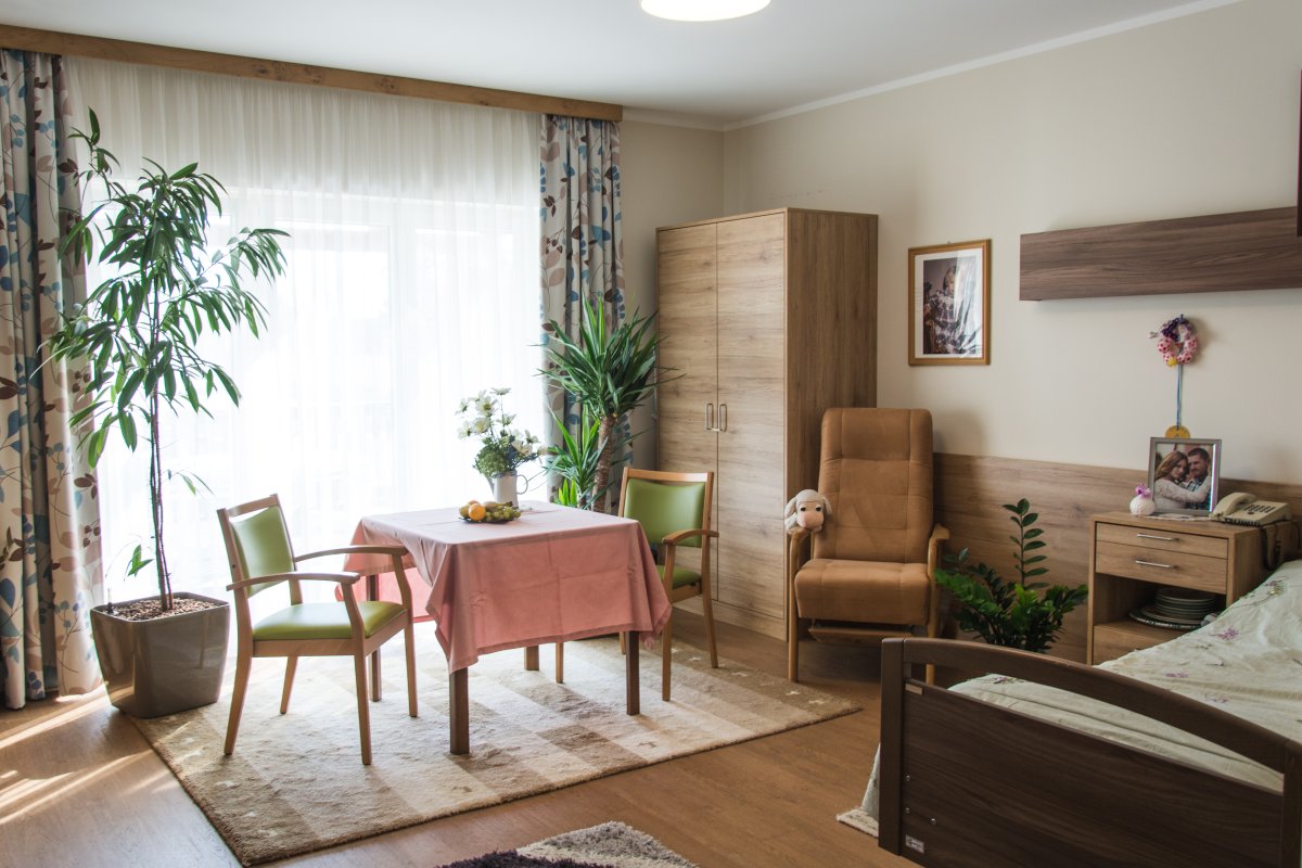 senecura ais graz-59-of-156