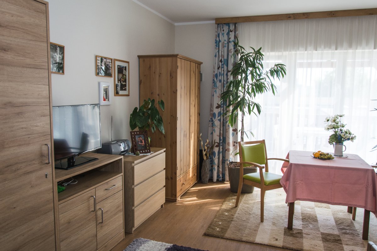 senecura ais graz-61-of-156